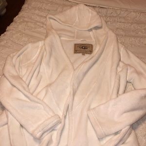 Women’s White Hooded UGG Robe